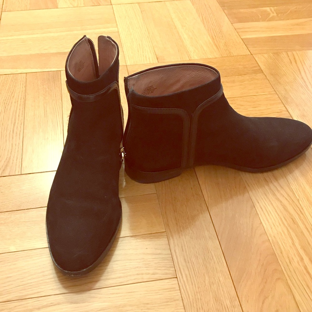 Louise Et Cie black booties